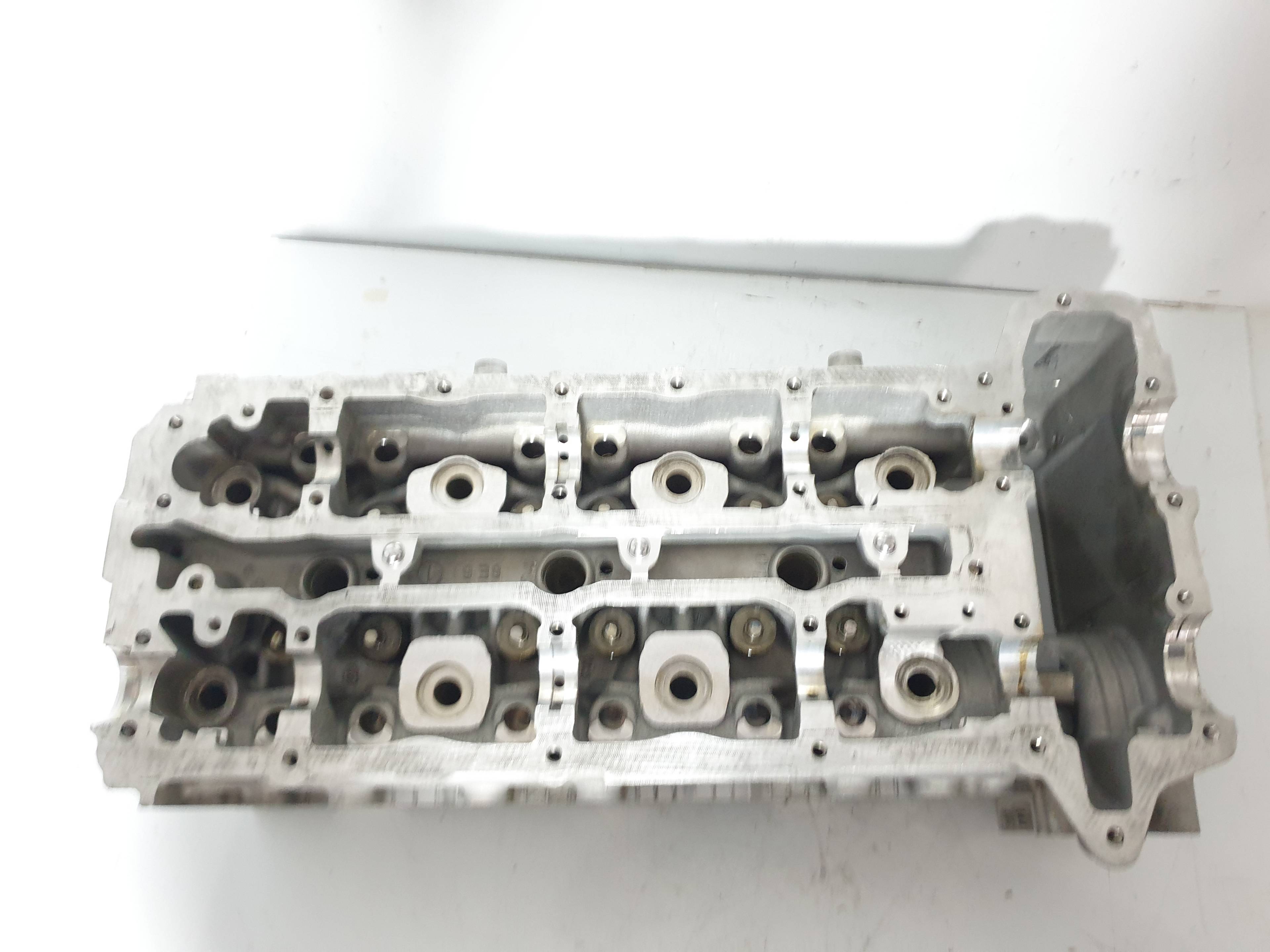 MERCEDES-BENZ M-Class W164 (2005-2011) Chiulasă motor A6420106720, R6420163901 18892696