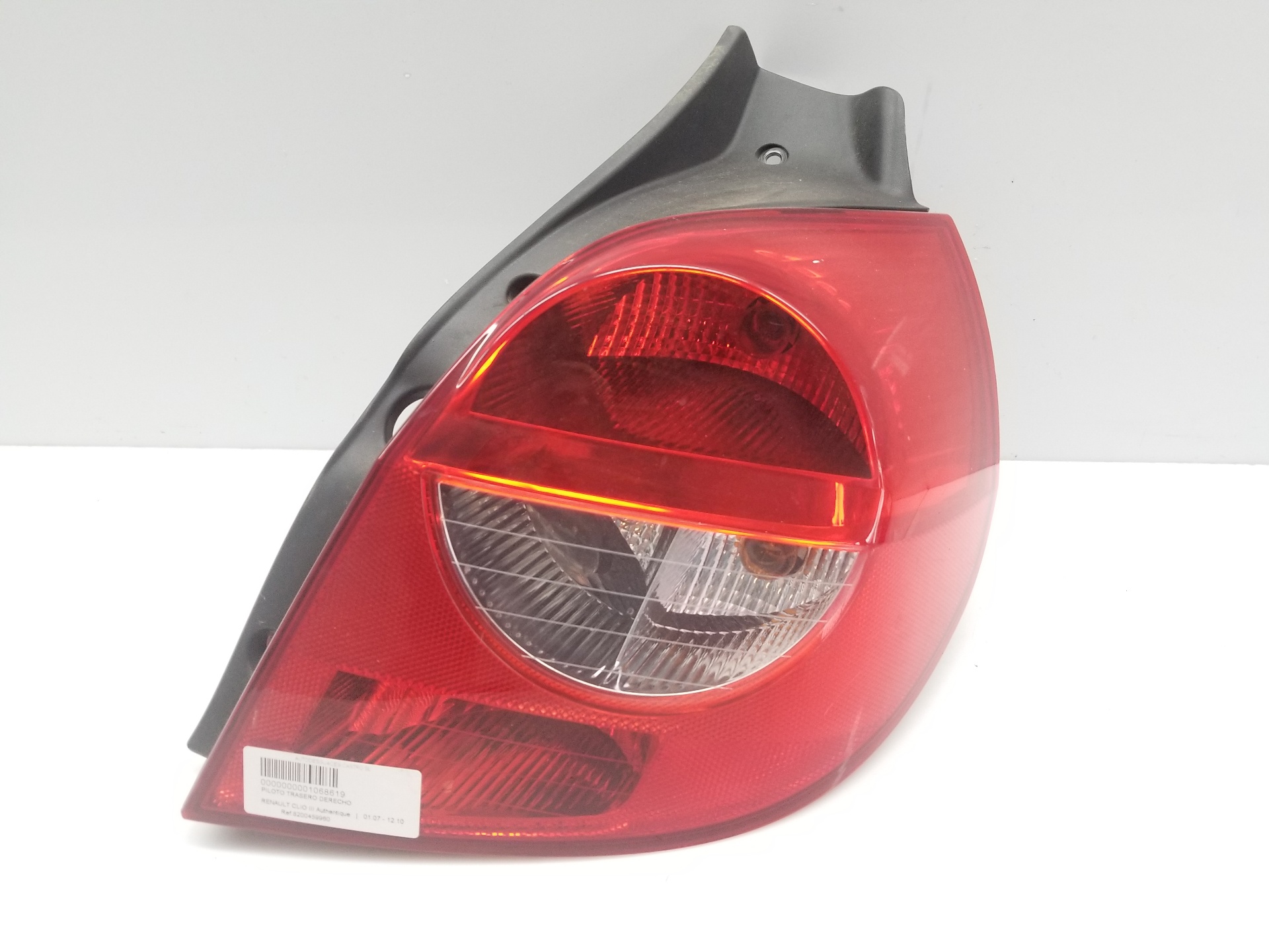 AUDI Clio 3 generation (2005-2012) Фонарь задний правый 8200459960,8200459960 23749899