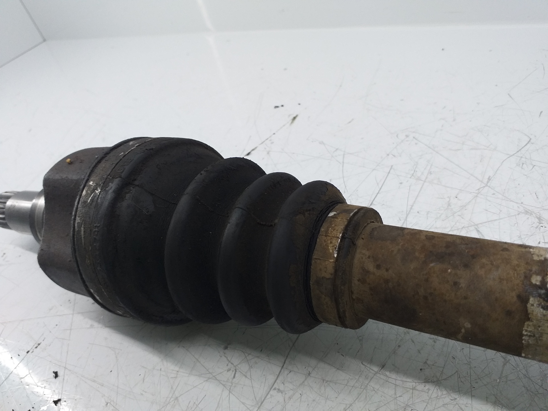 PEUGEOT Front Left Driveshaft 9638753280 25957872