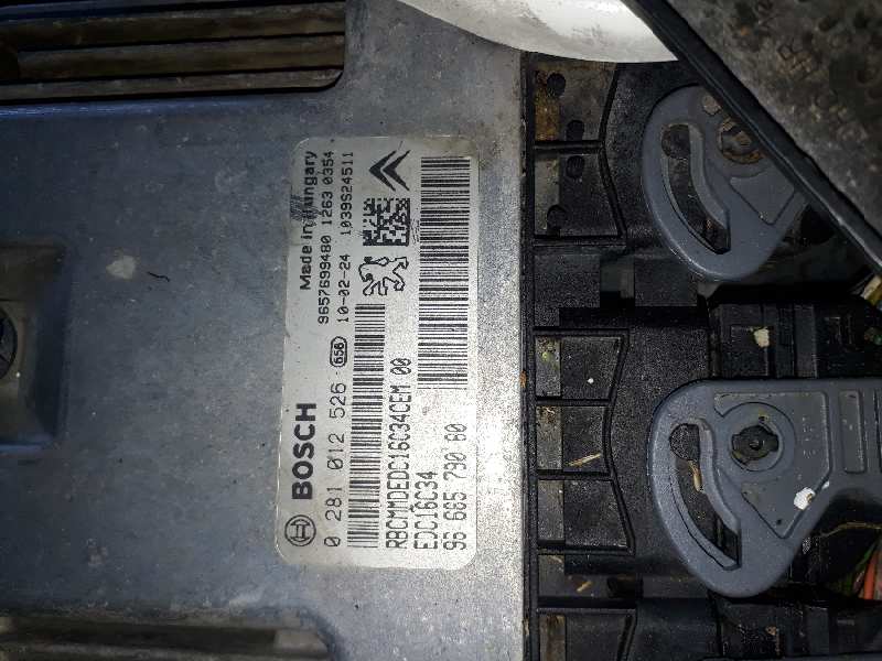 PEUGEOT 206 2 generation (2009-2013) Блок керування двигуном ECU 0281012526,0281012526 18929698