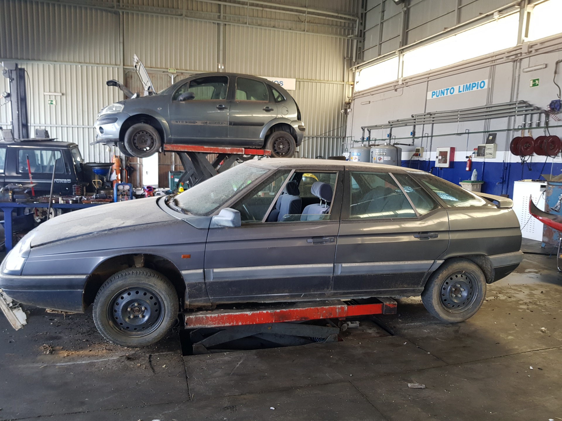 CITROËN XM Y3 (1989-1994) Передні ліві двері 25230300