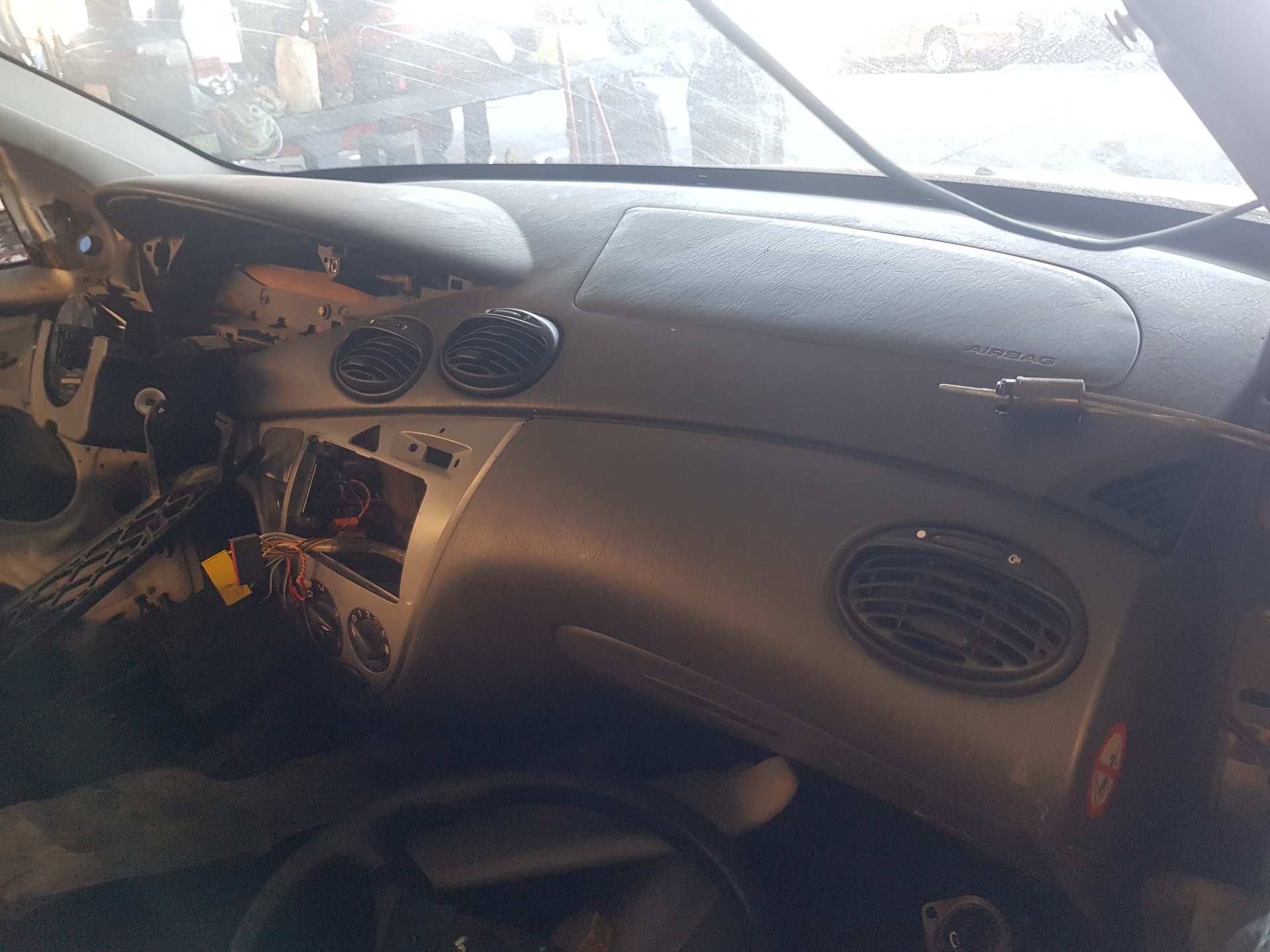 PEUGEOT Focus 1 generation (1998-2010) Dashboard 25235495