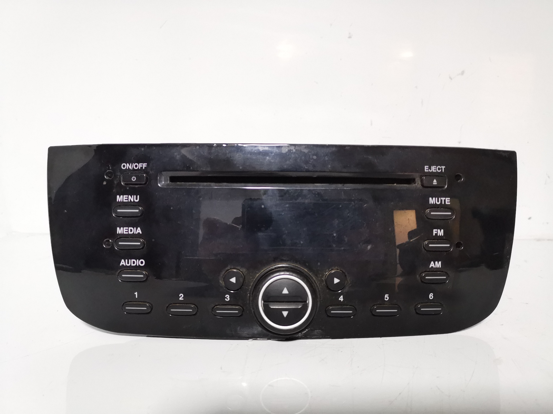 FIAT Punto 3 generation (2005-2020) Musikkspiller uten GPS 7355539210 25233610