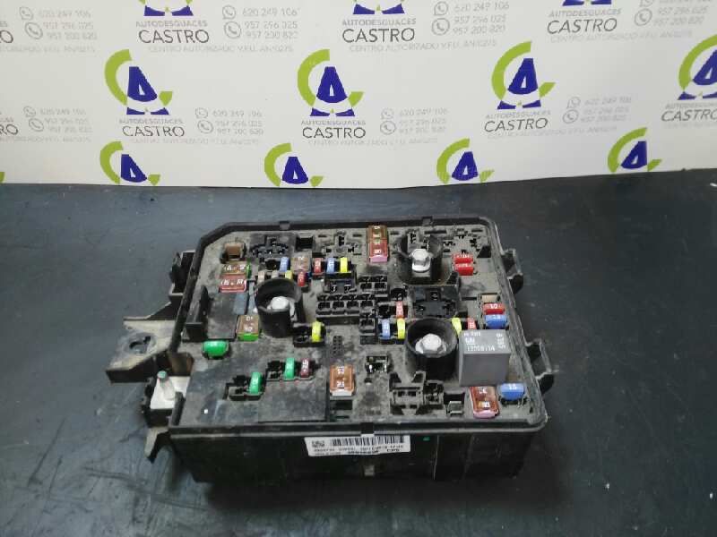 OPEL Corsa D (2006-2020) Fuse Box 39068006,39068006,30959L 18828138