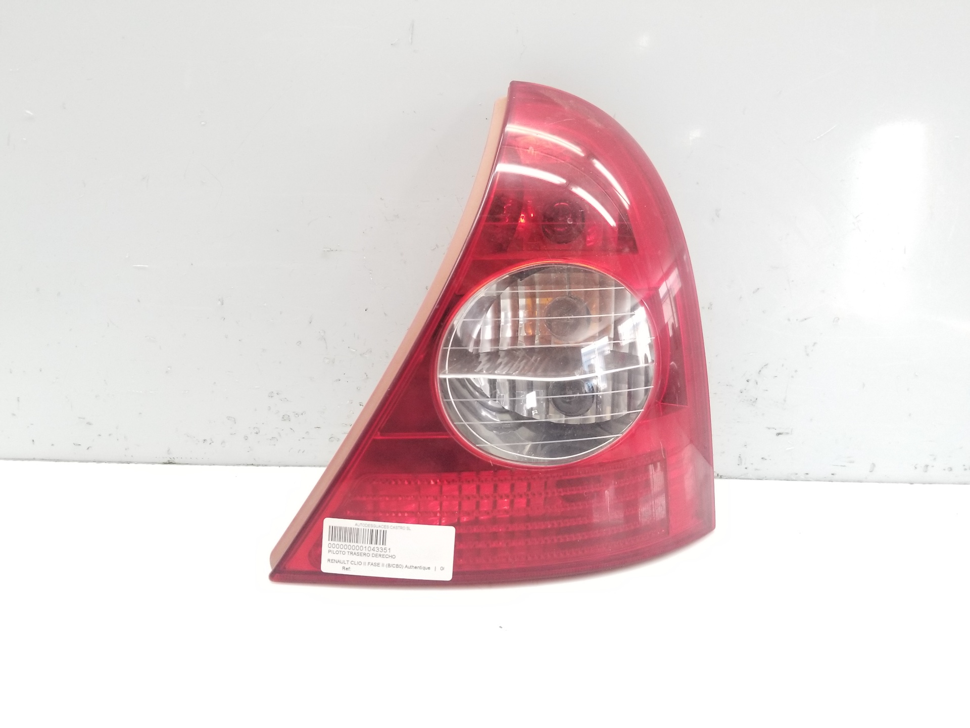 RENAULT Clio 3 generation (2005-2012) Rear Right Taillight Lamp 8200917487 25959313