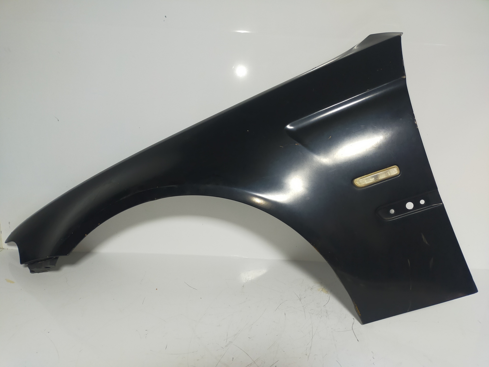 BMW 1 Series E81/E82/E87/E88 (2004-2013) Front Left Fender 41357133227 18821224