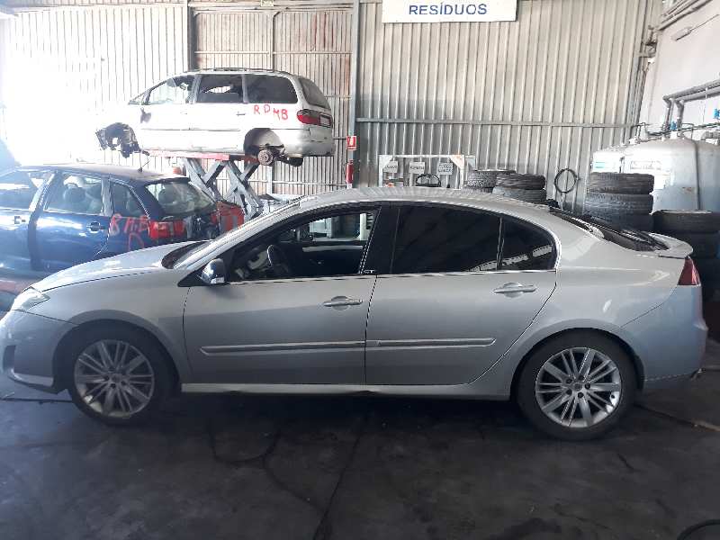 RENAULT Laguna 3 generation (2007-2015) Стеклоподъемник задней правой двери 827300001R, 827300001R 20700490