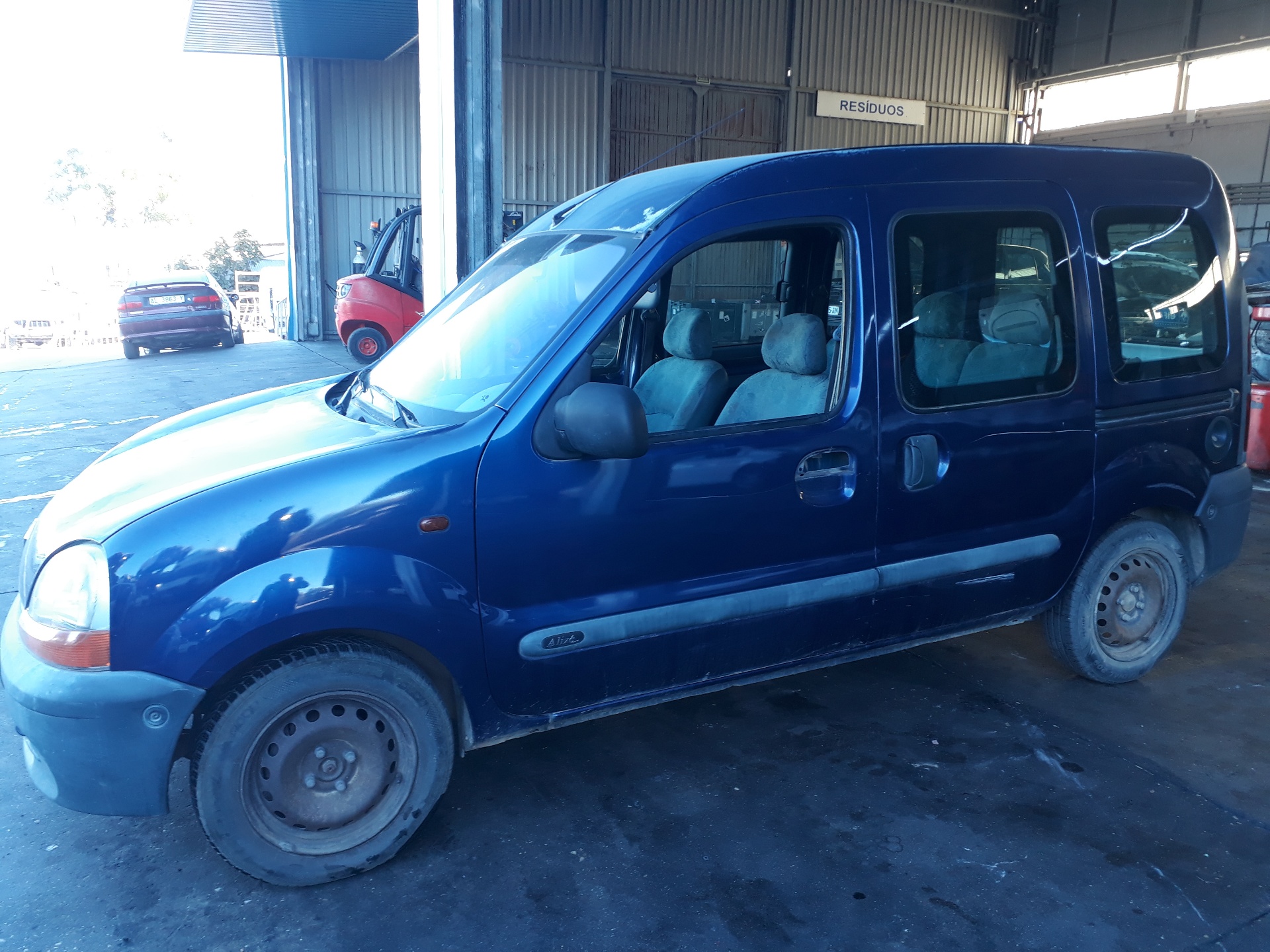 RENAULT Kangoo 1 generation (1998-2009) Генератор 23033139