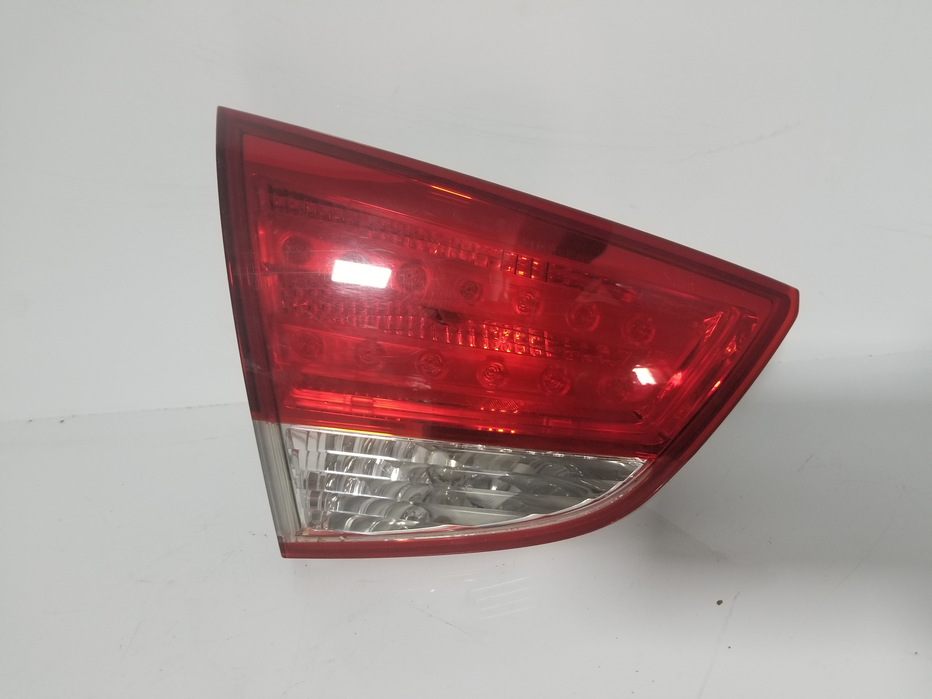 HYUNDAI ix35 1 generation (2009-2015) Vasen takavalo 924052Y0 25863384