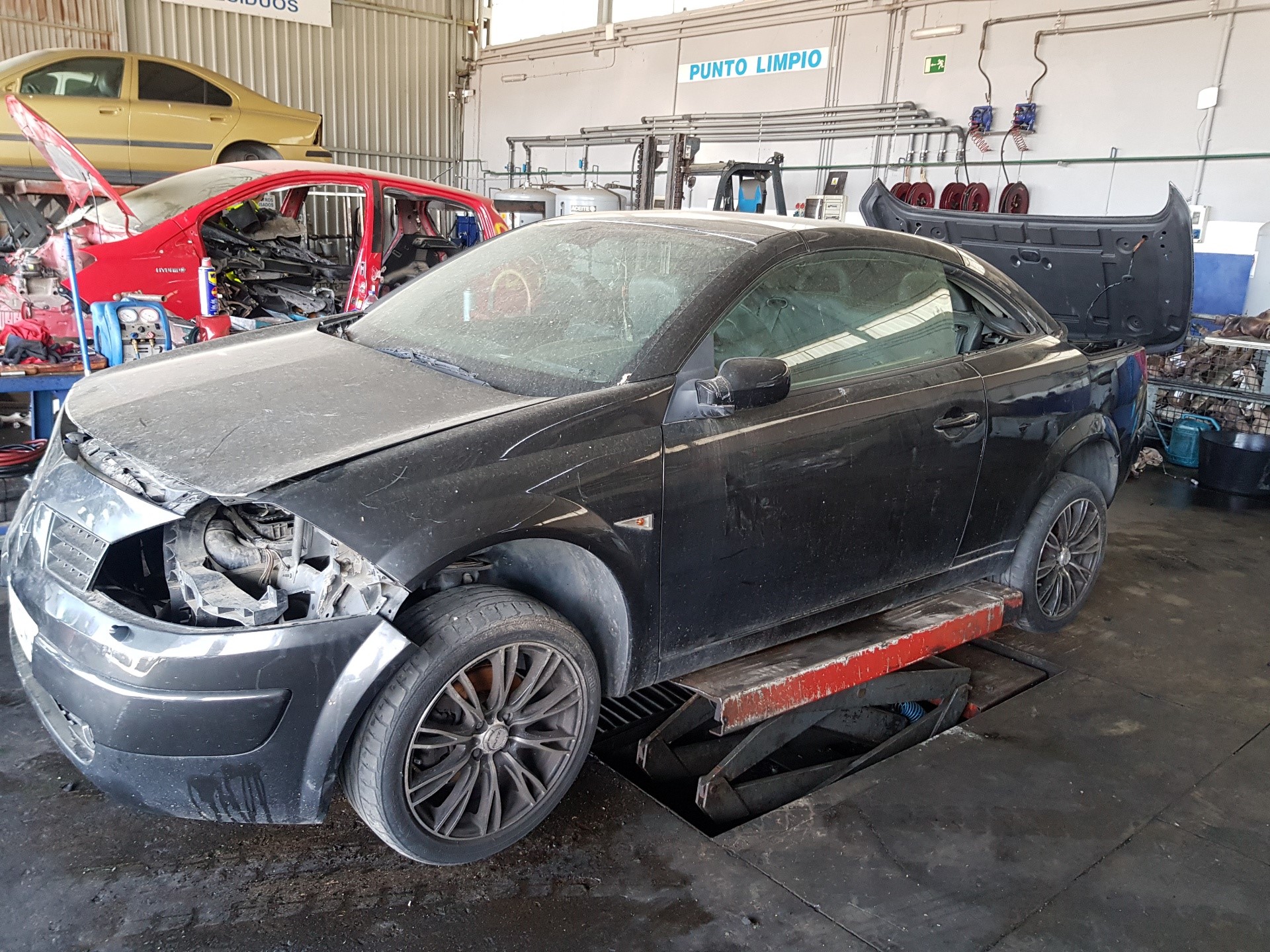 RENAULT Megane 2 generation (2002-2012) Форсунка 8200100272, 8200100272 25959650