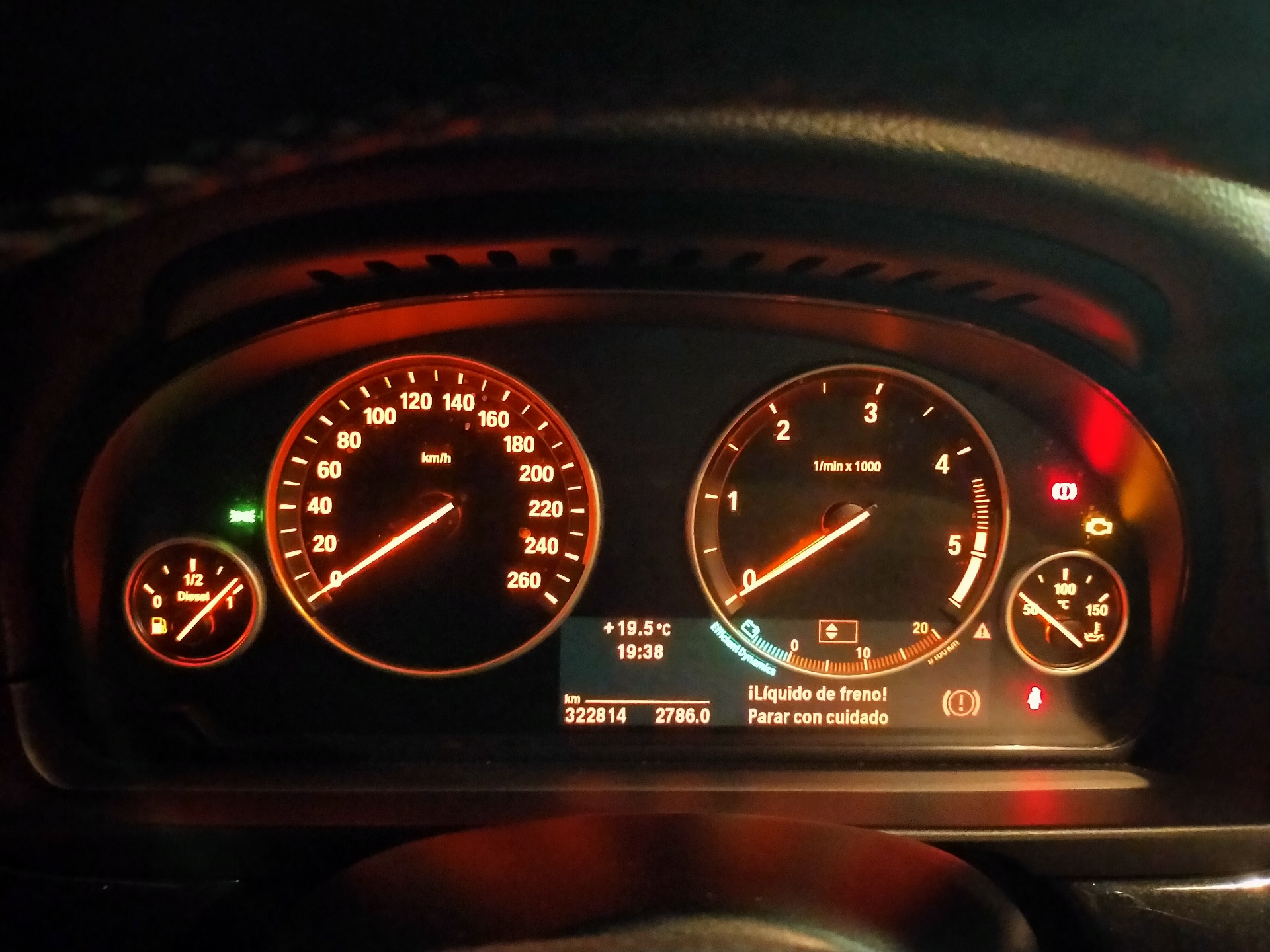 BMW 5 Series F10/F11 (2009-2017) Speedometer 922761401, 205957105 24604941