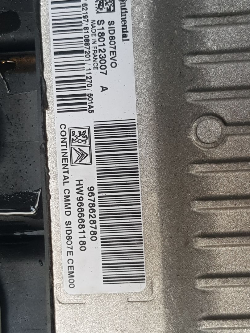 Motorsteuergerät 9HR 9678628780 de Peugeot 508 2011-2012