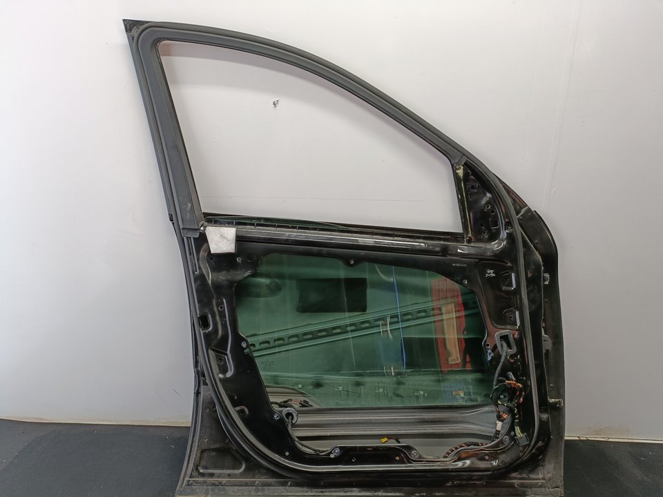 MERCEDES-BENZ GL-Class X164 (2006-2012) Priekinės kairės durys 24912318