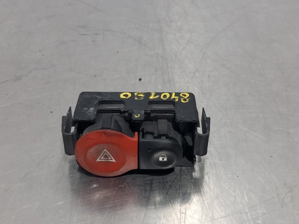 RENAULT Clio 3 generation (2005-2012) Buton oprire de urgență 25895513