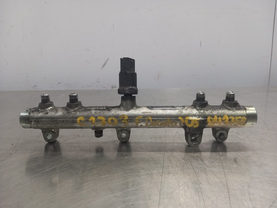 FIAT Fuel Rail 0445224009 25895975