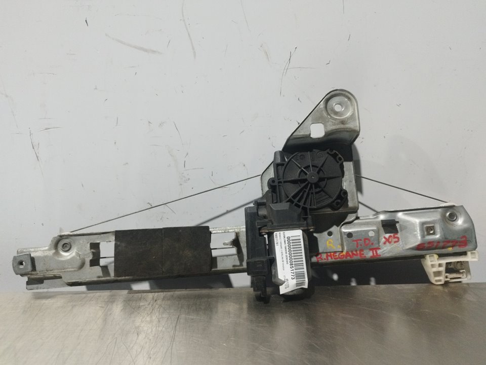 RENAULT Megane 2 generation (2002-2012) Regulator de geam ușă dreapta spate 190011781 25896468