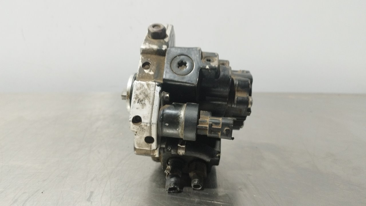 VOLVO XC70 2 generation (2000-2007) High Pressure Fuel Pump 86895900445010043 25234898