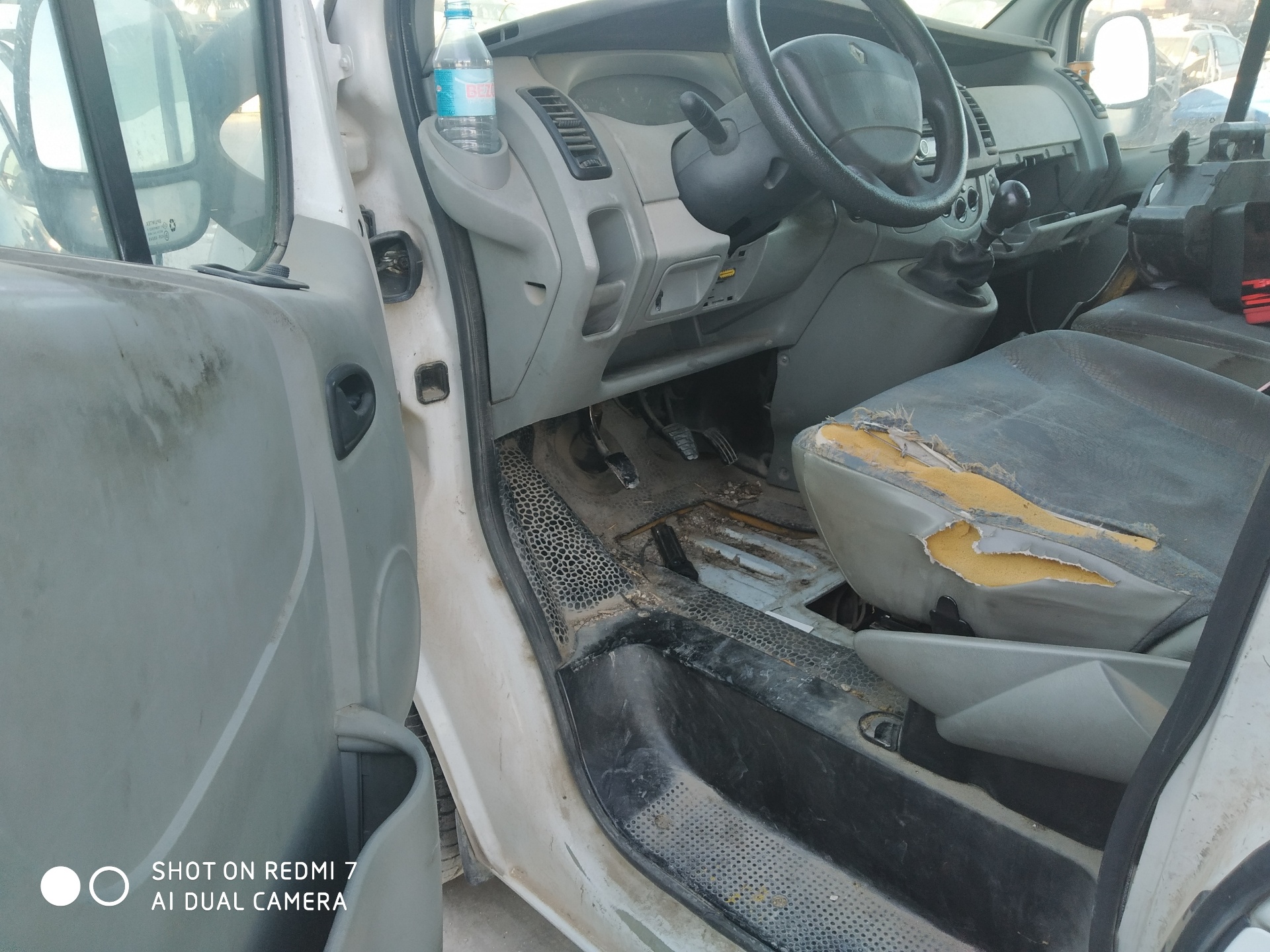 RENAULT Trafic 2 generation (2001-2015) Jarrusylinteri 320670082 22746060