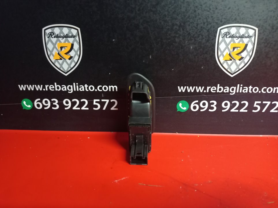 VOLKSWAGEN Golf 6 generation (2008-2015) Rear Right Door Window Control Switch 5K0868346 24909510