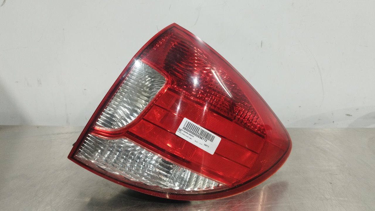 KIA Rio 1 generation (2000-2005) Rear Right Taillight Lamp 24910361