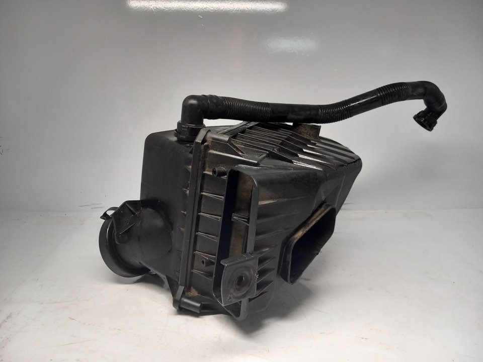 AUDI A4 B7/8E (2004-2008) Other Engine Compartment Parts 06C133835C 24912612