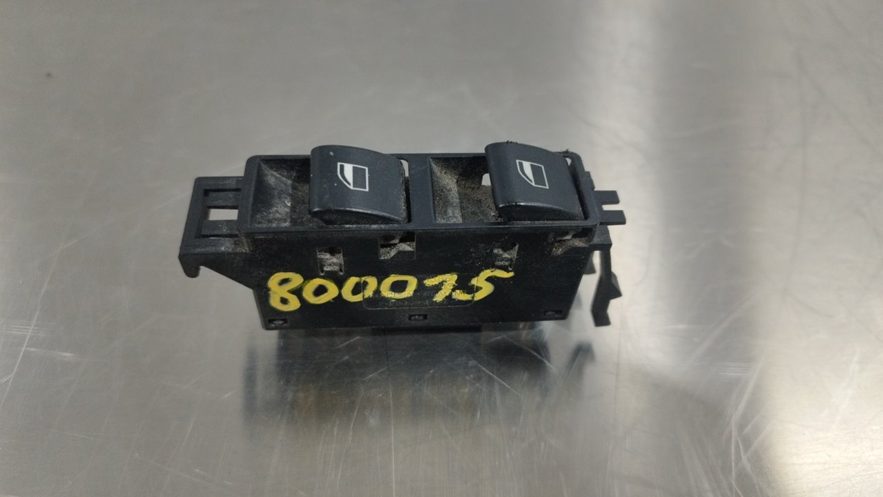 BMW 3 Series E46 (1997-2006) Front Right Door Window Switch 6902179 24925602
