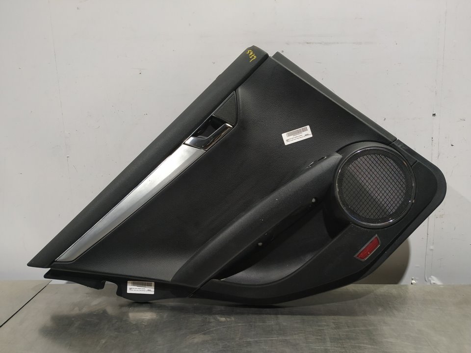 Protection porte arriere gauche 646811 Mercedes-benz Clase c (bm 204) berlina 2009-2011