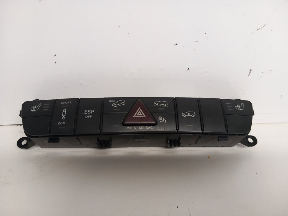 MERCEDES-BENZ M-Class W164 (2005-2011) Hazard button A1648702810 24913217