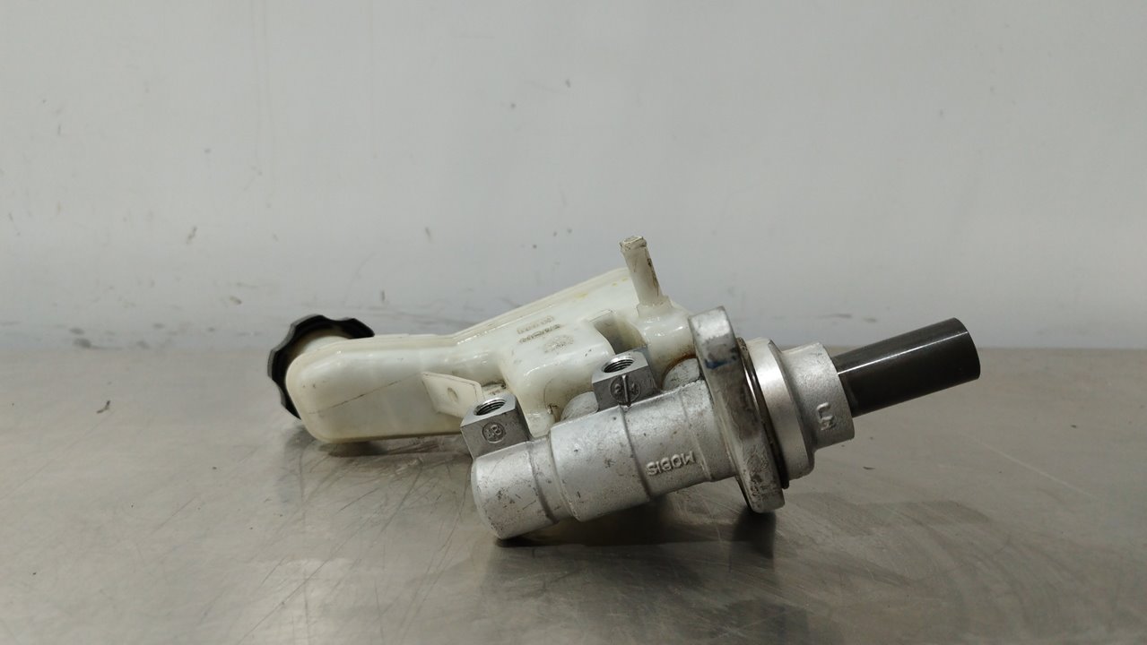 KIA Sportage 3 generation (2010-2015) Brake Cylinder MOBIS4C06141 24913112