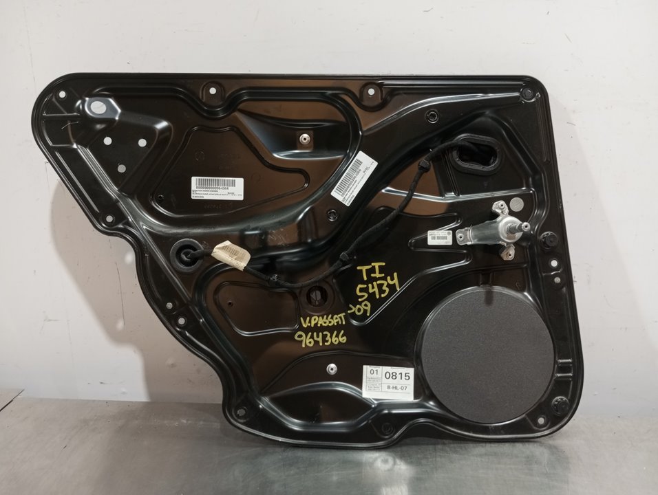 Mécanisme lève vitre arrière gauche BKP 3C4839755G Volkswagen Passat variant (3c5) 0-0 140 CV