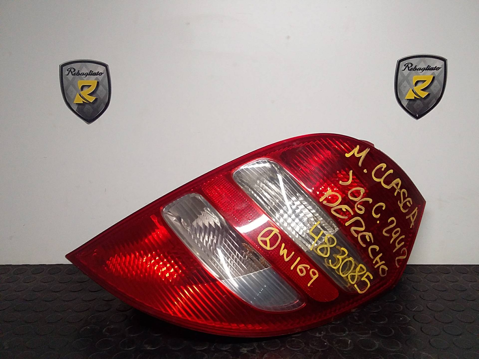 MERCEDES-BENZ A-Class W169 (2004-2012) Rear Right Taillight Lamp N1.Z1-4.2.M 22745366