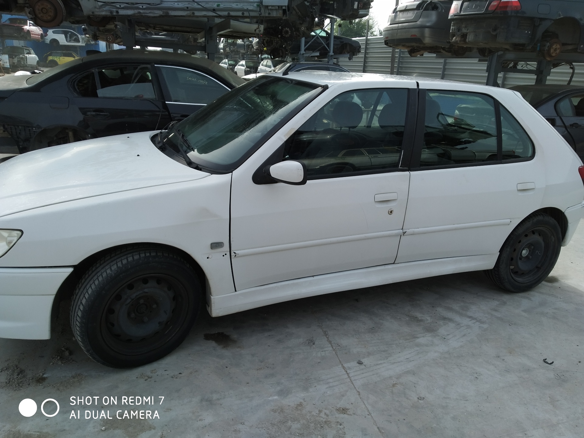 PEUGEOT 306 1 generation (1993-2002) Priekšējais kreisais durvju spogulis E201842 22927562