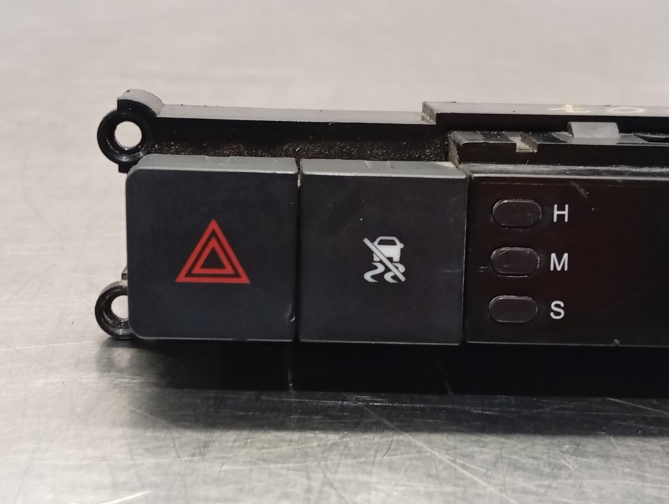 Commande autoradio 10HM-G 96628249 de Chevrolet Captiva (c100, c140) 2006-0 230 CV - pieza usada