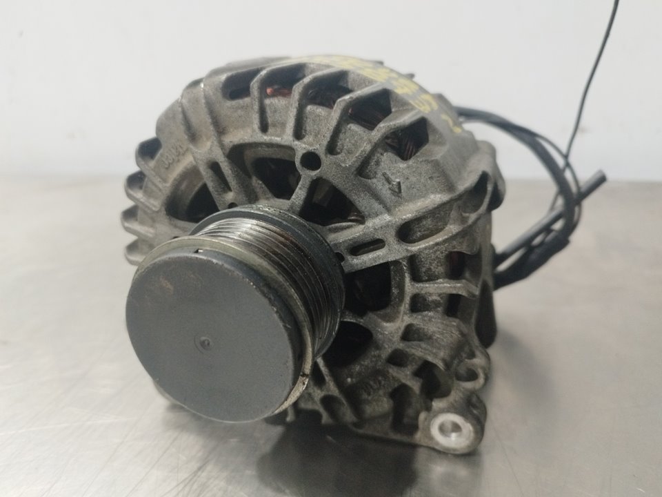 VOLKSWAGEN Touran 1 generation (2003-2015) Alternator 03L903023A 25897314