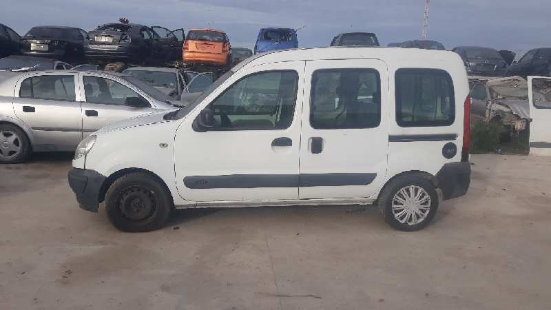 RENAULT Kangoo 1 generation (1998-2009) Kondicionieriaus siurblys (kompresorius) 8200315744 24886702