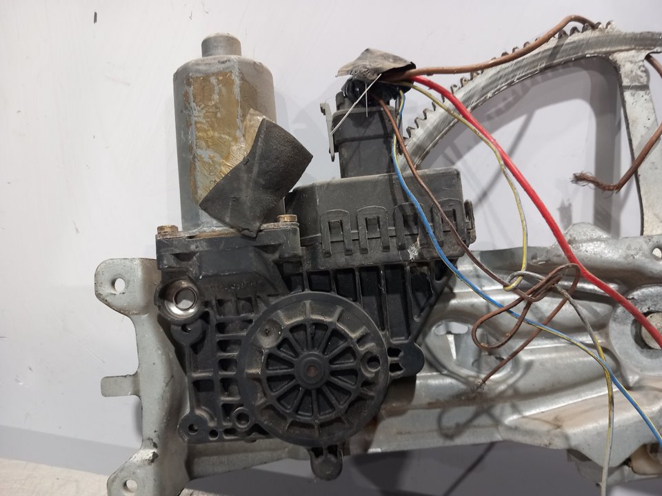 OPEL Astra H (2004-2014) Vindusregulator foran høyre dør 25894663