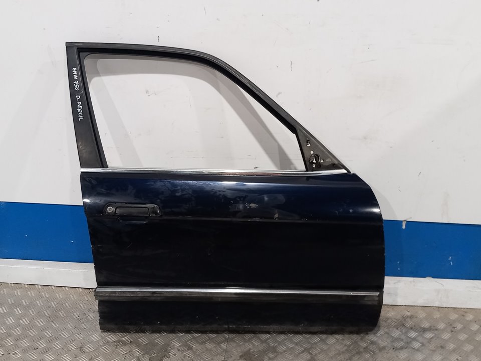 BMW 7 Series E32 (1986-1994) Front Right Door 25894934