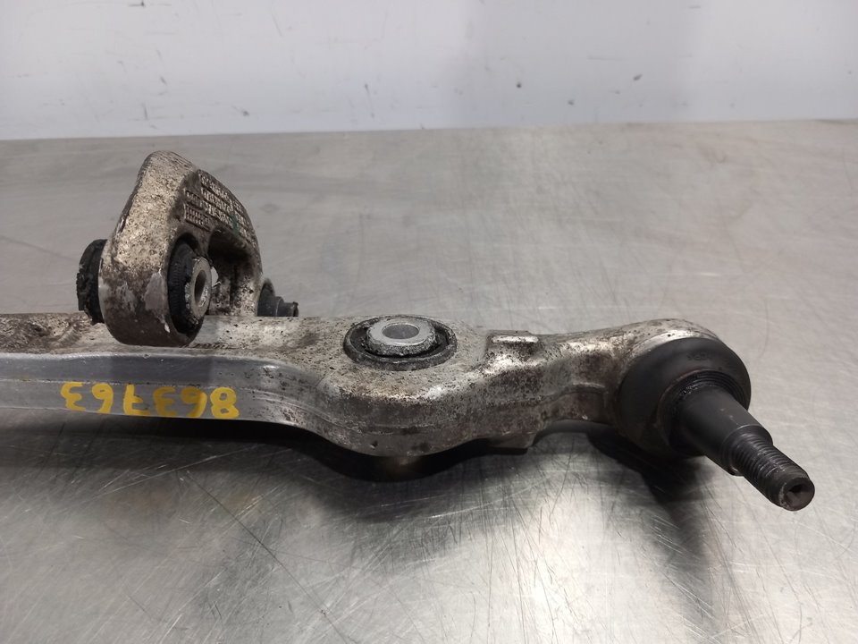 AUDI A4 B7/8E (2004-2008) Front Right Arm 8E0407155E 25897947