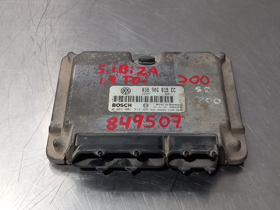 SEAT Ibiza 2 generation (1993-2002) Engine Control Unit ECU 25266943