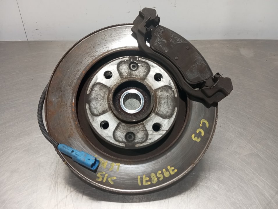 CITROËN C3 1 generation (2002-2010) Front Right Wheel Hub 0204L61379 24925295