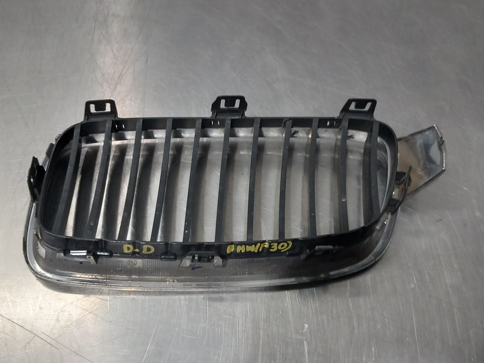 BMW 3 Series F30/F31 (2011-2020) Front Right Grill 51137255411 25246748