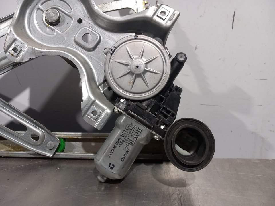 TOYOTA Yaris 3 generation (2010-2019) Lève-vitre de porte avant droite 857100D100 25089249