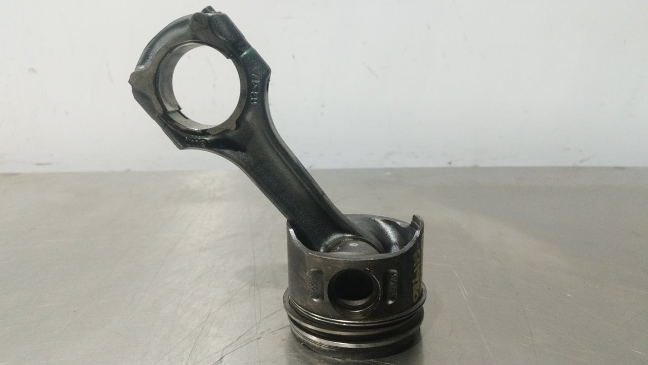 MERCEDES-BENZ Vito W638 (1996-2003) Connecting Rod 24940598