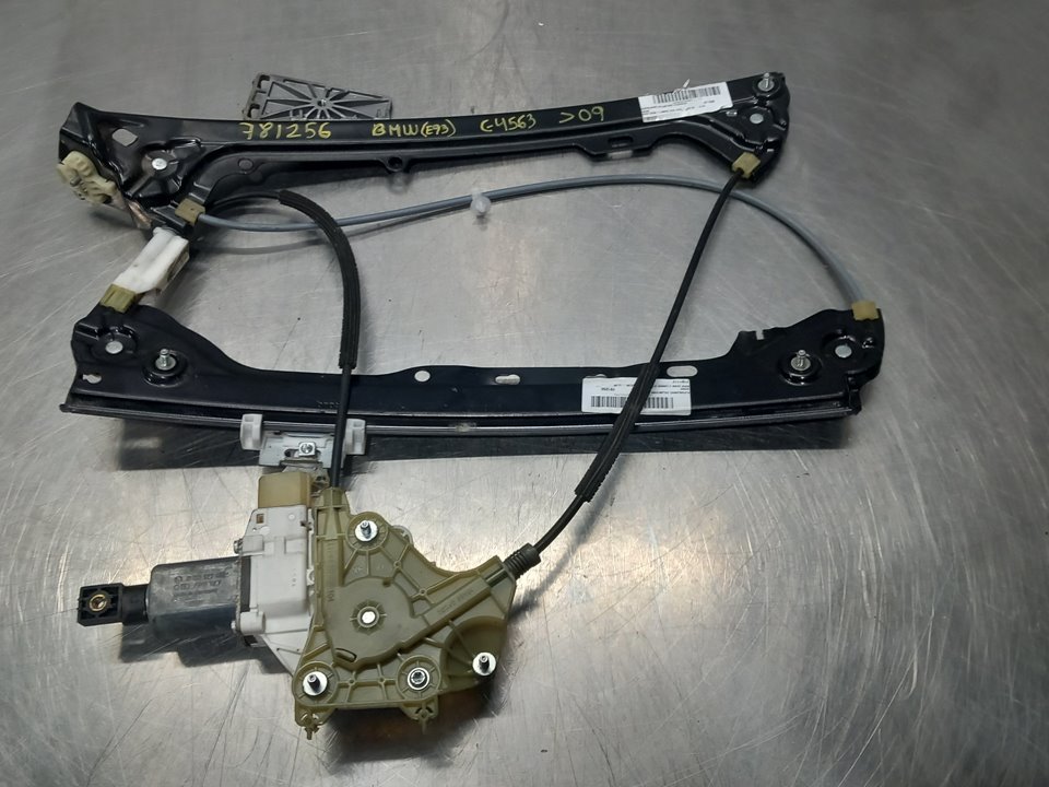 BMW 3 Series E90/E91/E92/E93 (2004-2013) Vänster främre fönsterhissare 7191117 25754764