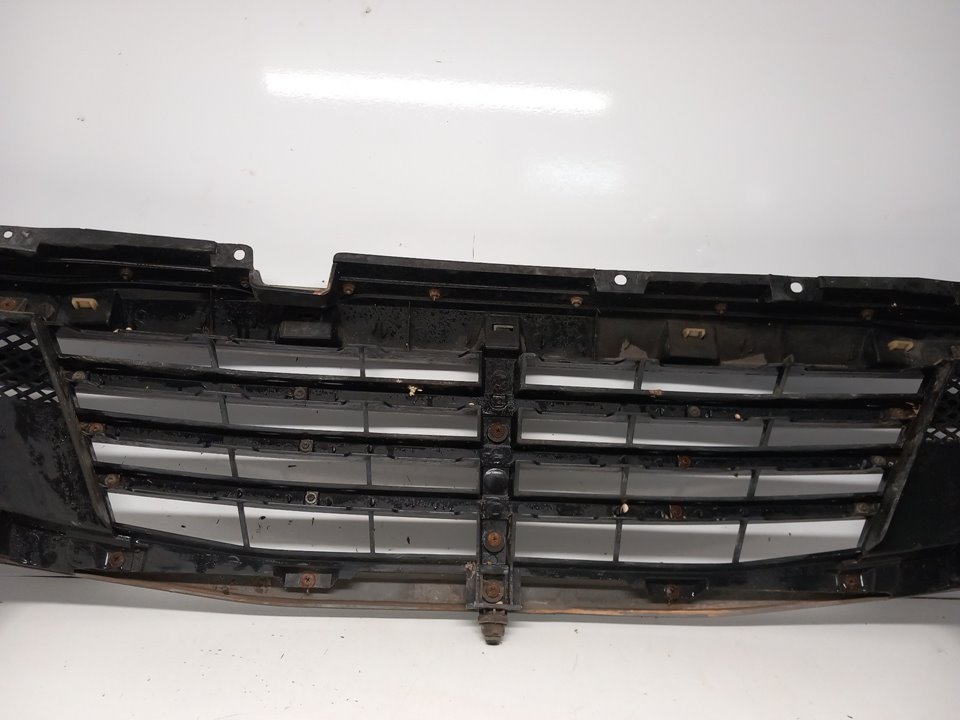 SSANGYONG Rexton Y200 (2001-2007) Radiator Grille N1.Z3 22753054