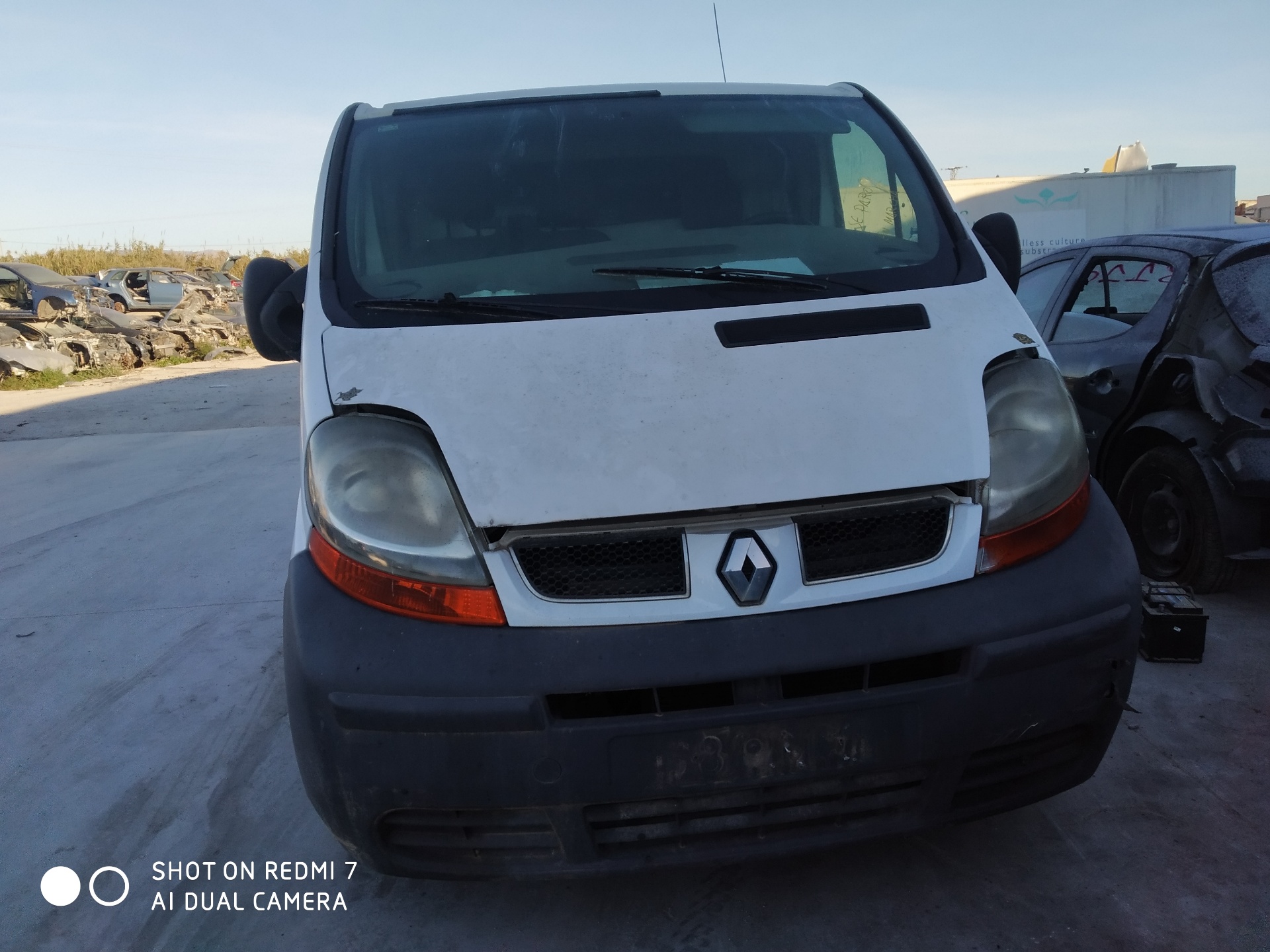 RENAULT Trafic 2 generation (2001-2015) Jarrusylinteri 320670082 22746060