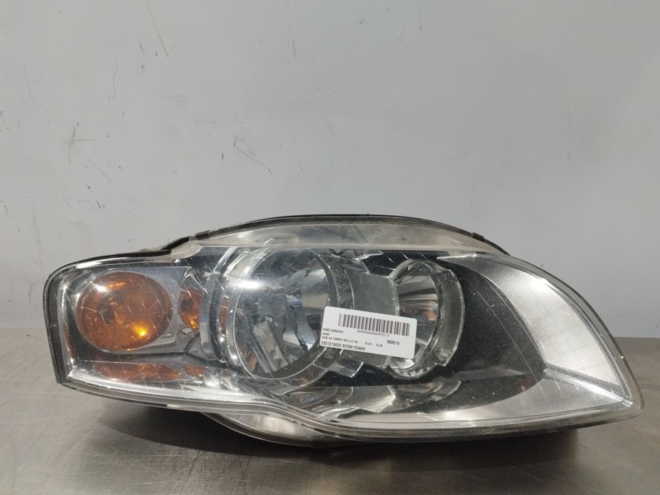 AUDI A4 B7/8E (2004-2008) Front Right Headlight 25612337