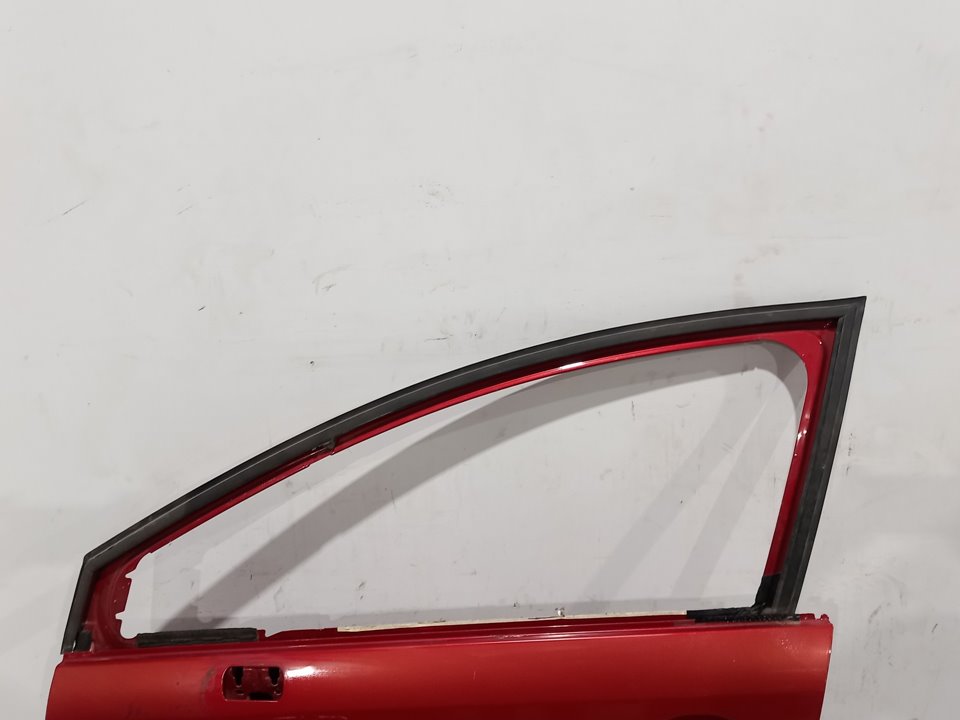 CITROËN C4 1 generation (2004-2011) Front Left Door 25211951