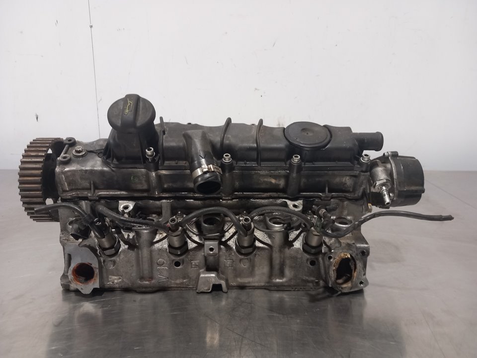 PEUGEOT 206 1 generation (1998-2009) Engine Cylinder Head 25211788