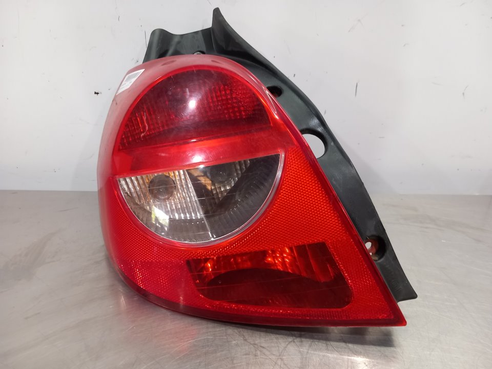 RENAULT Clio 3 generation (2005-2012) Venstre baglygte 89035079 25895508